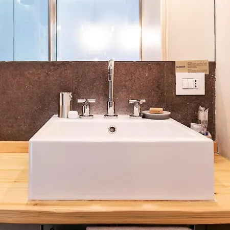 住宿加早餐酒店 Bc Maison Bed&cafe 4*